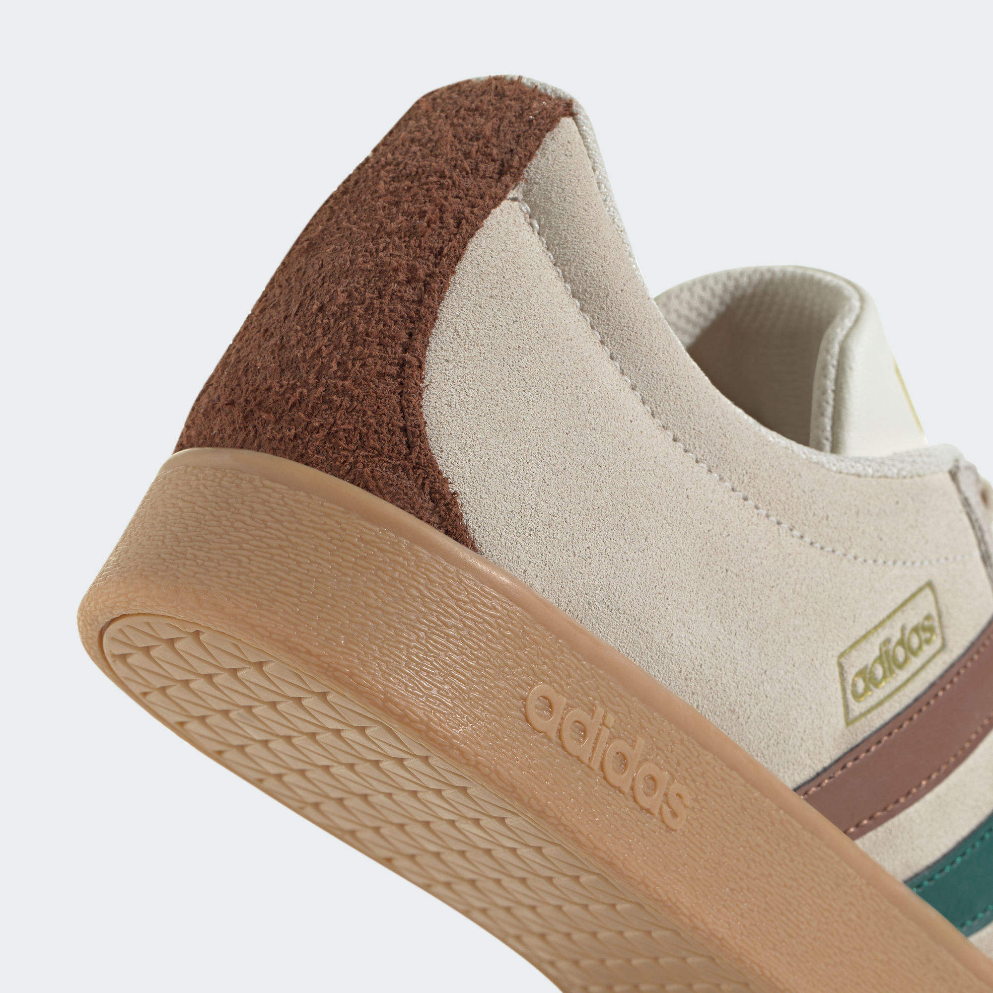 人気セール【アディダス】VL COURT 2.0 スニーカー ベージュ [JR8319]