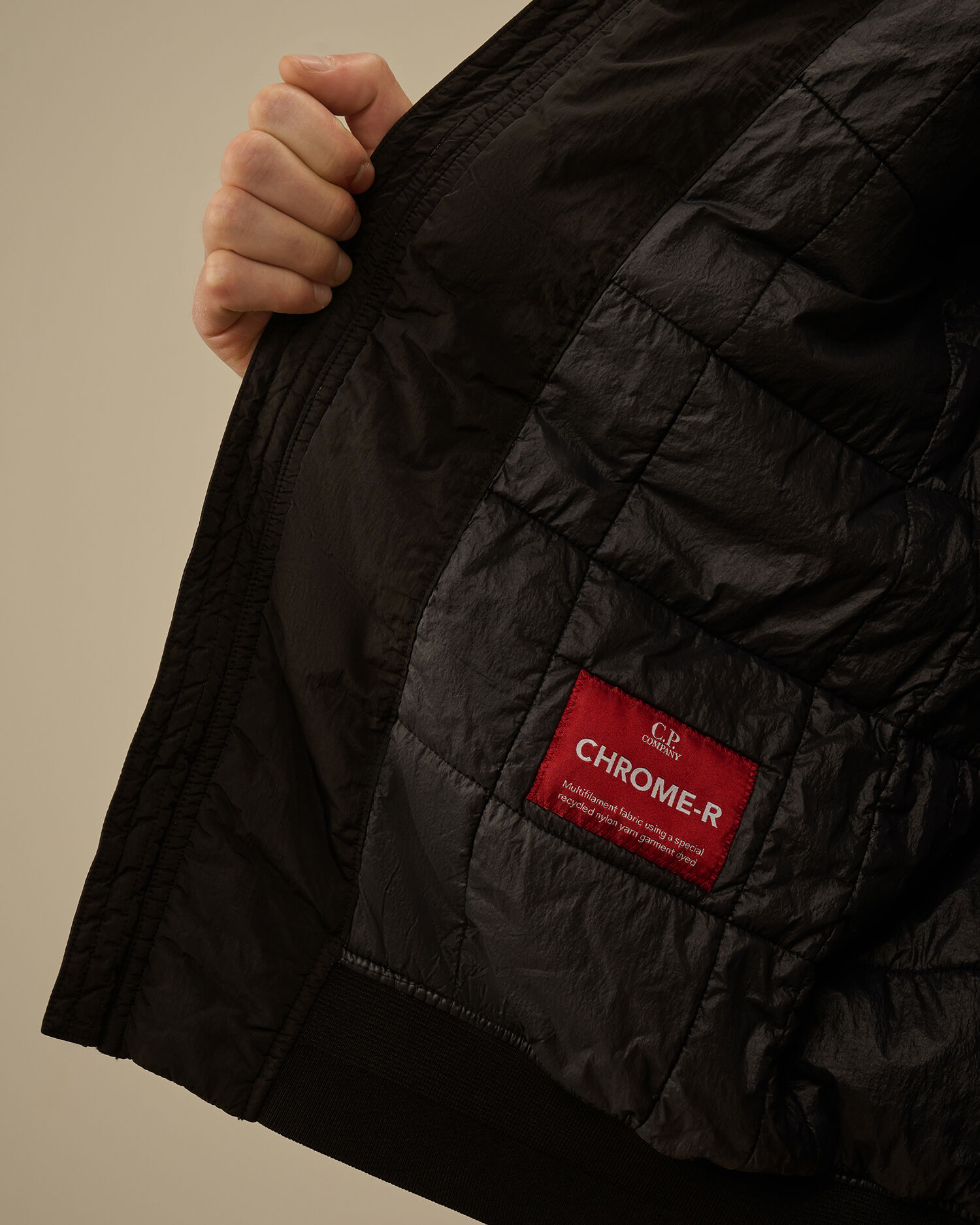 Chrome-R Bomber Jacket カラー: BLACK