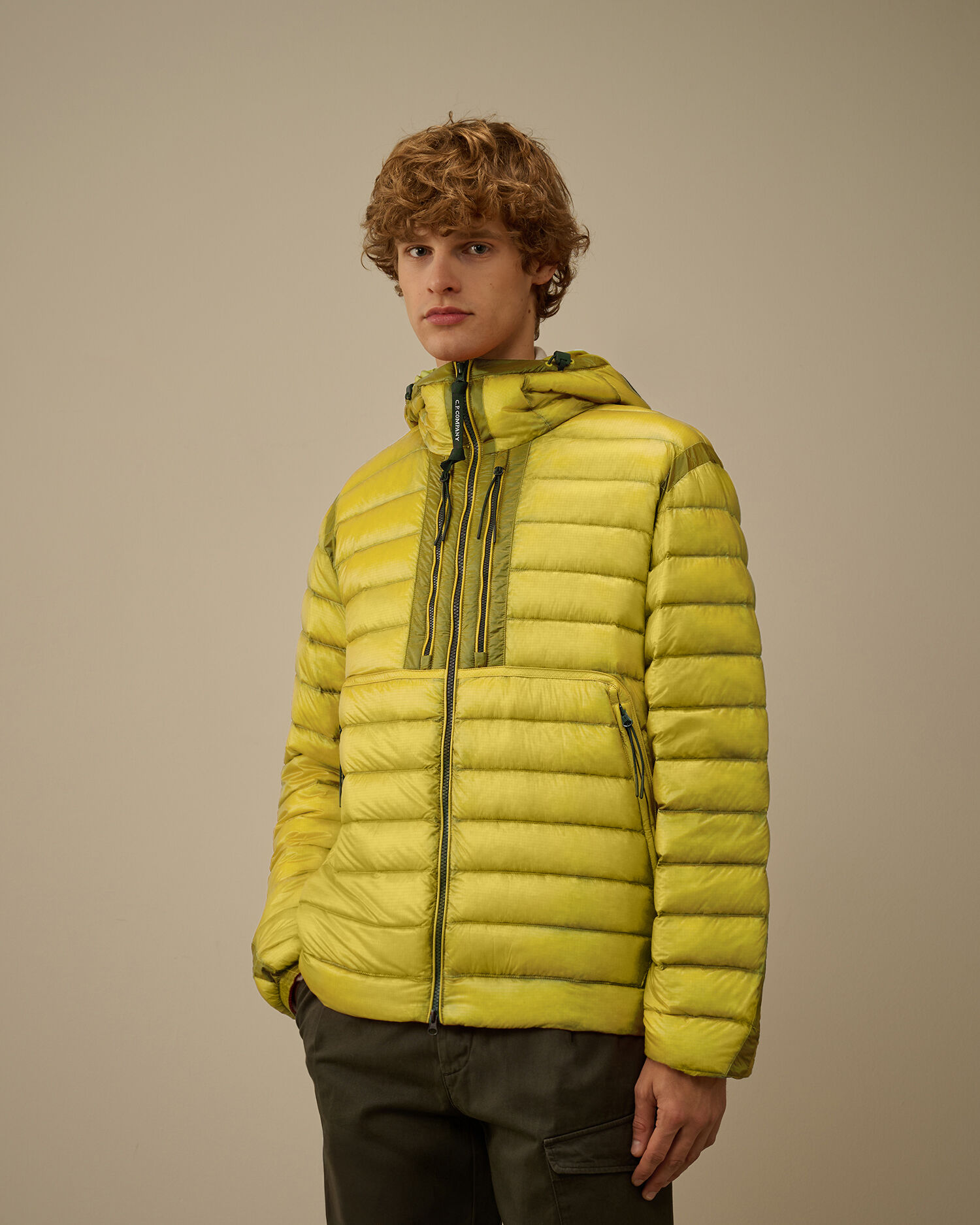 D.D. Shell Goggle Down Jacket カラー: GREEN SHEEN