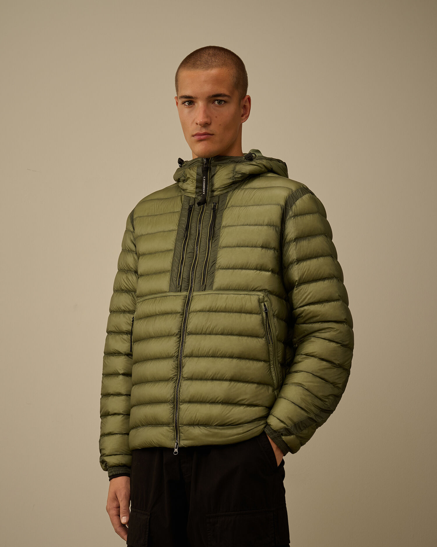 D.D. Shell Goggle Down Jacket カラー: SEAGRASS - GREEN