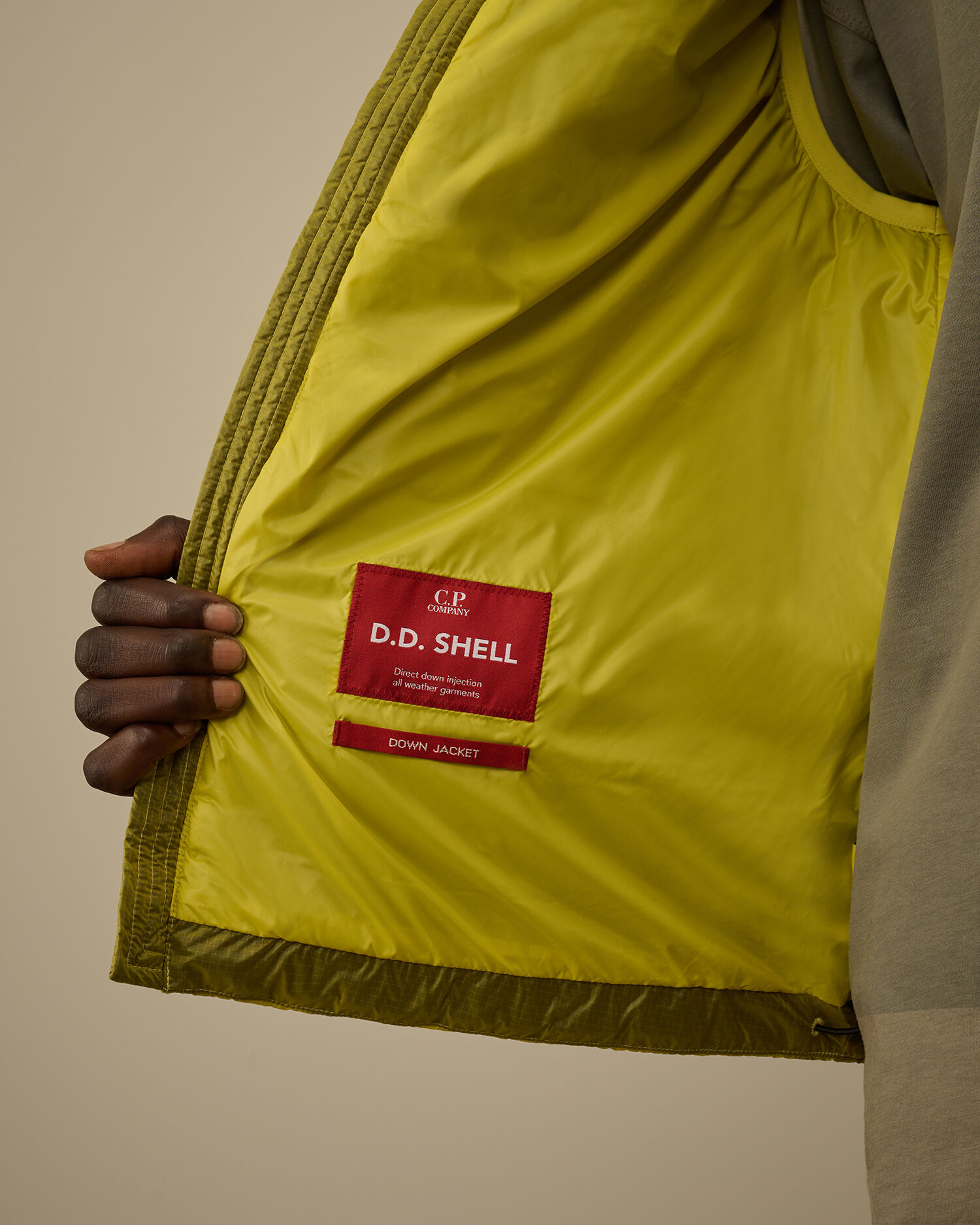 D.D. Shell Goggle Down Gilet カラー: GREEN SHEEN - YELLOW