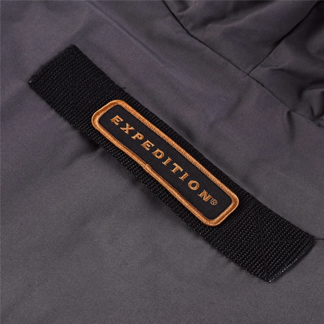 カナダグース エクスペディション パーカー 4660M ユニセックス ダウンジャケット ミドル丈コート (ダークグレー)。