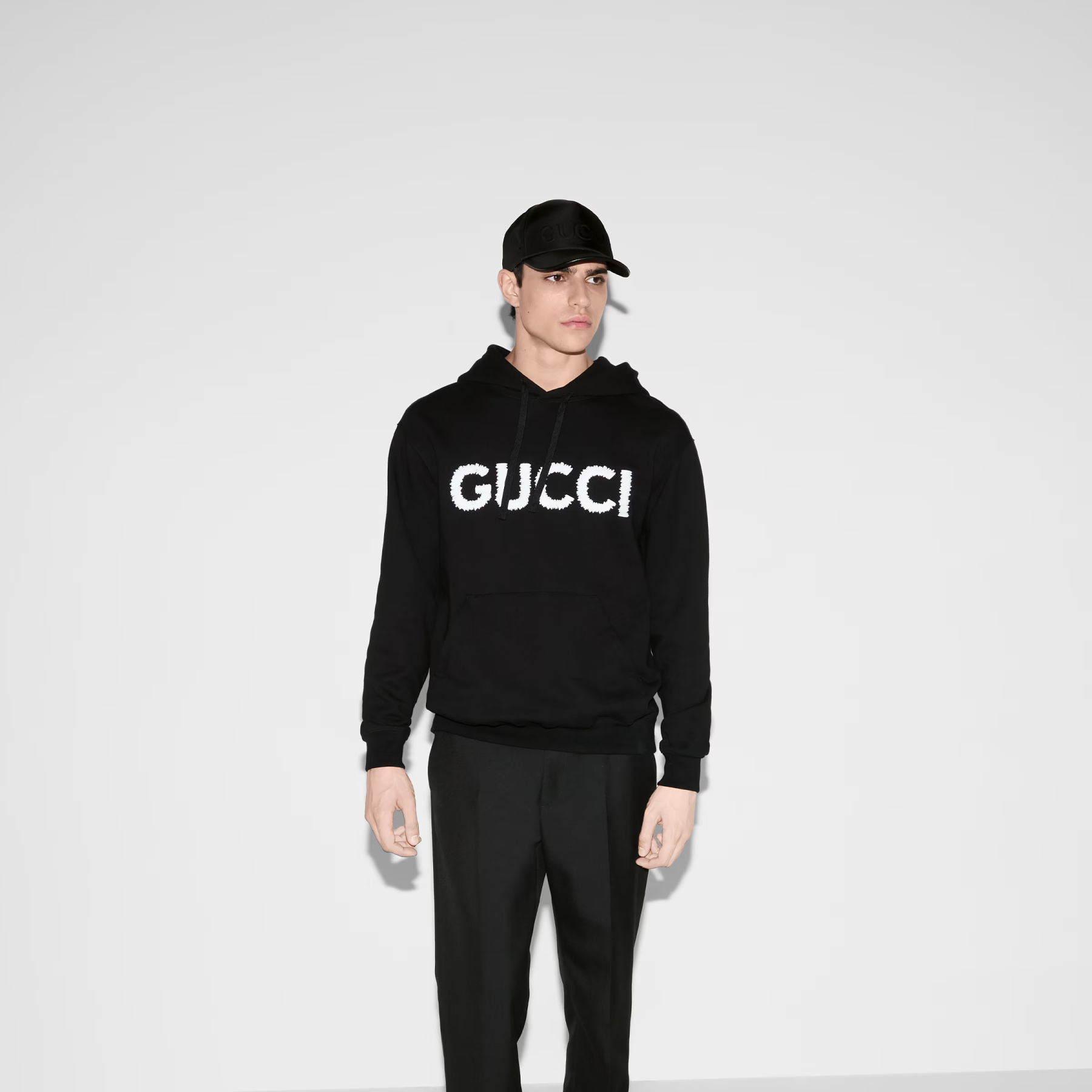 エンブロイダリー コットンジャージー フーデッド スウェットシャツ