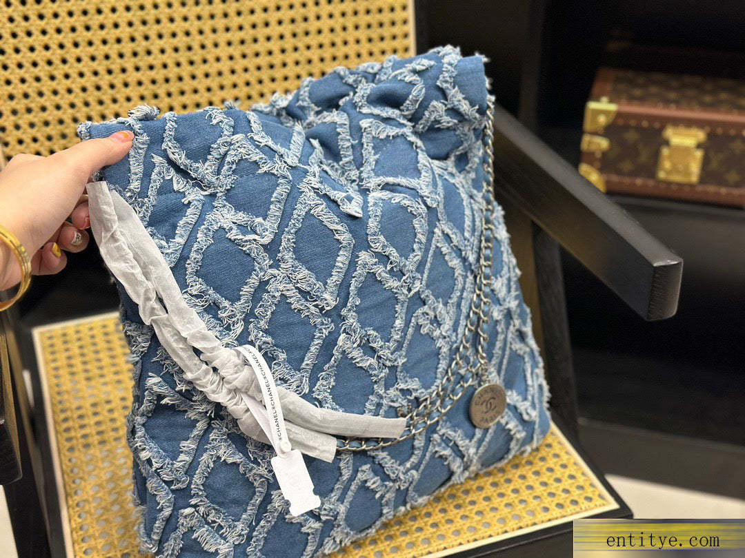 Chanel 23ss デニムバッグ アーガイル柄
