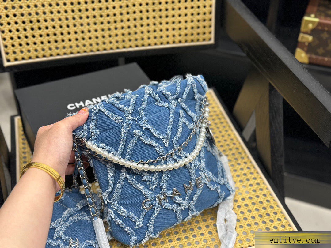 Chanel 23ss デニムバッグ アーガイル柄