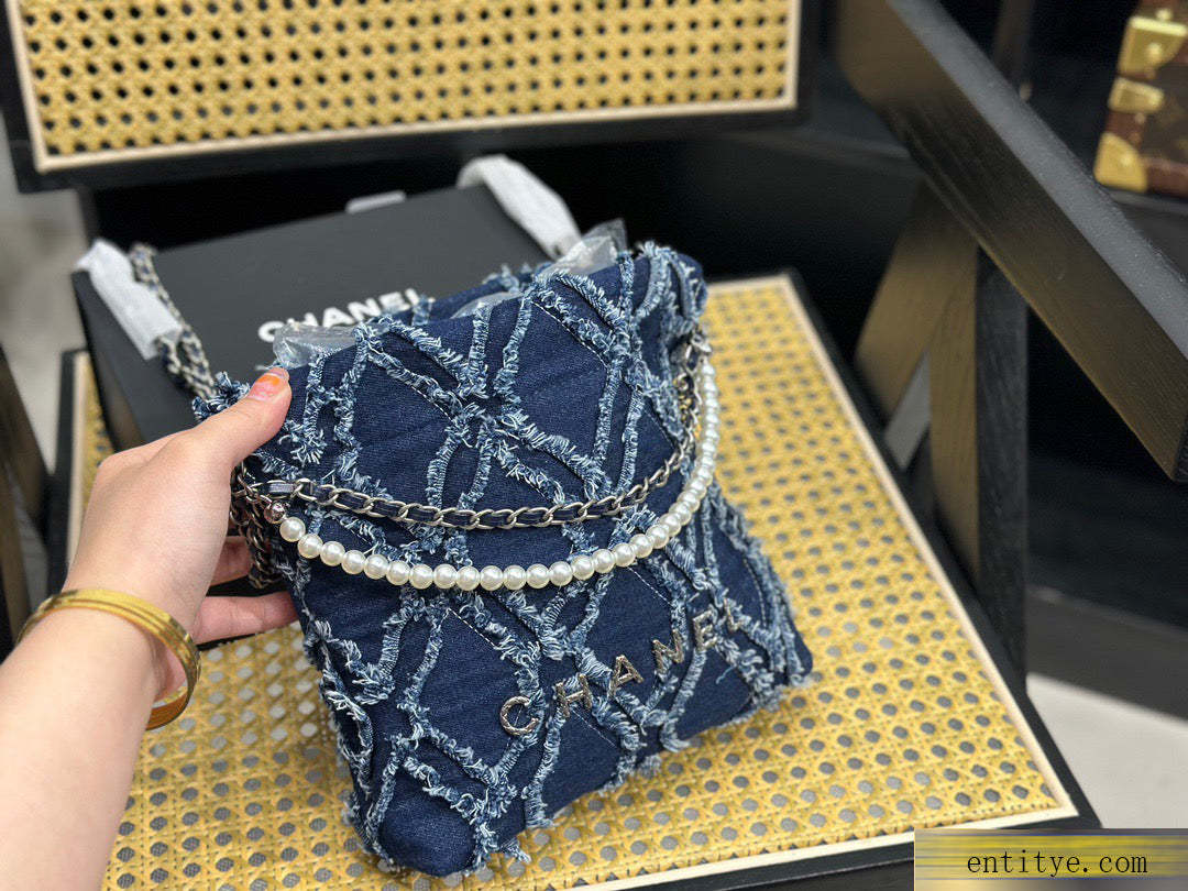 Chanel 23ss デニムバッグ アーガイル柄