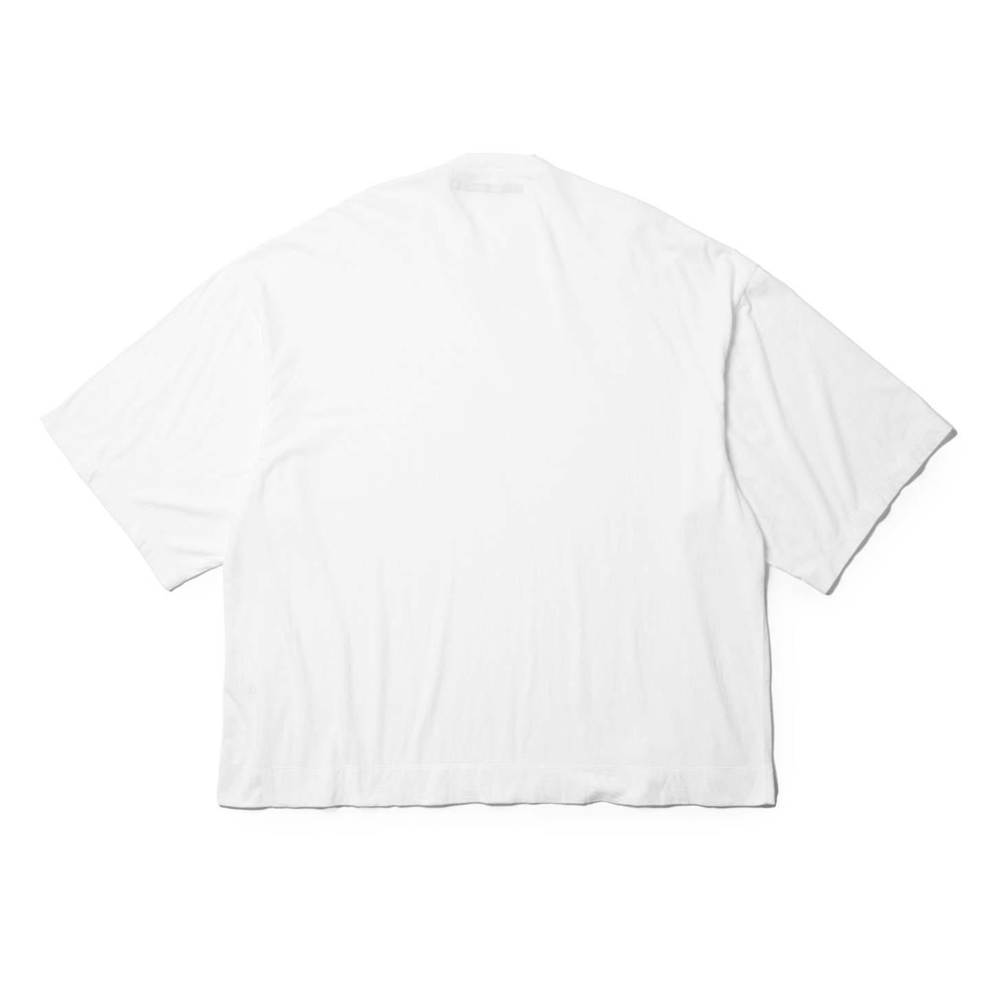 077CUM2 White / Over T-Shirt