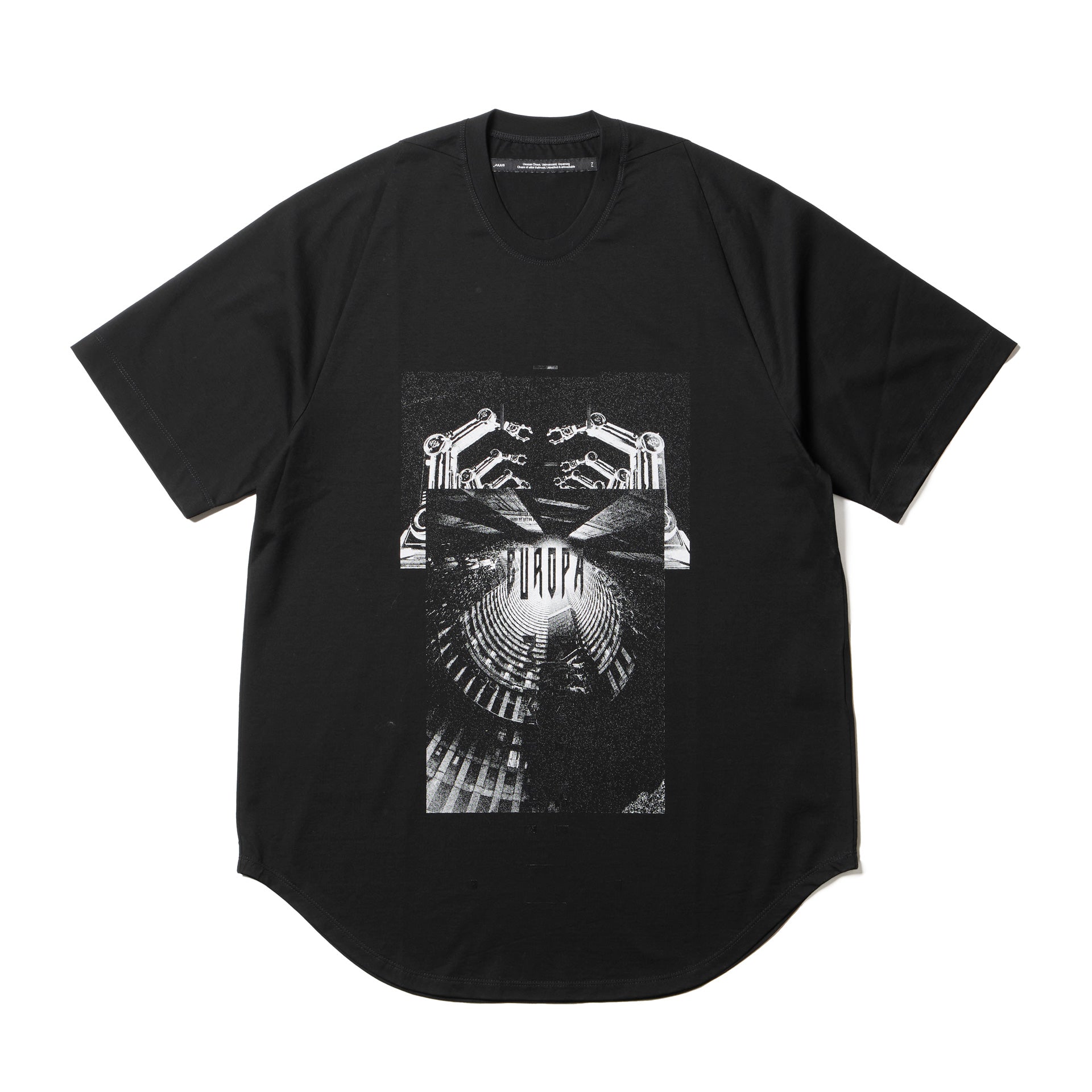 907CPM1 Black / Europa Regular T-Shirt
