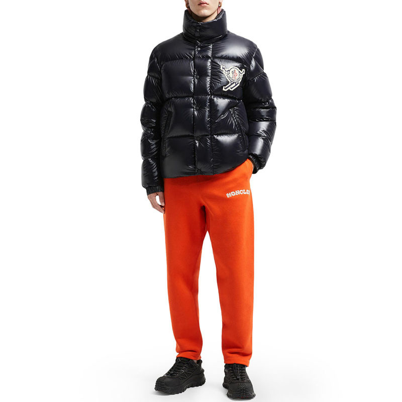 今人気！＊MONCLER＊ LESTEショートダウンジャケット