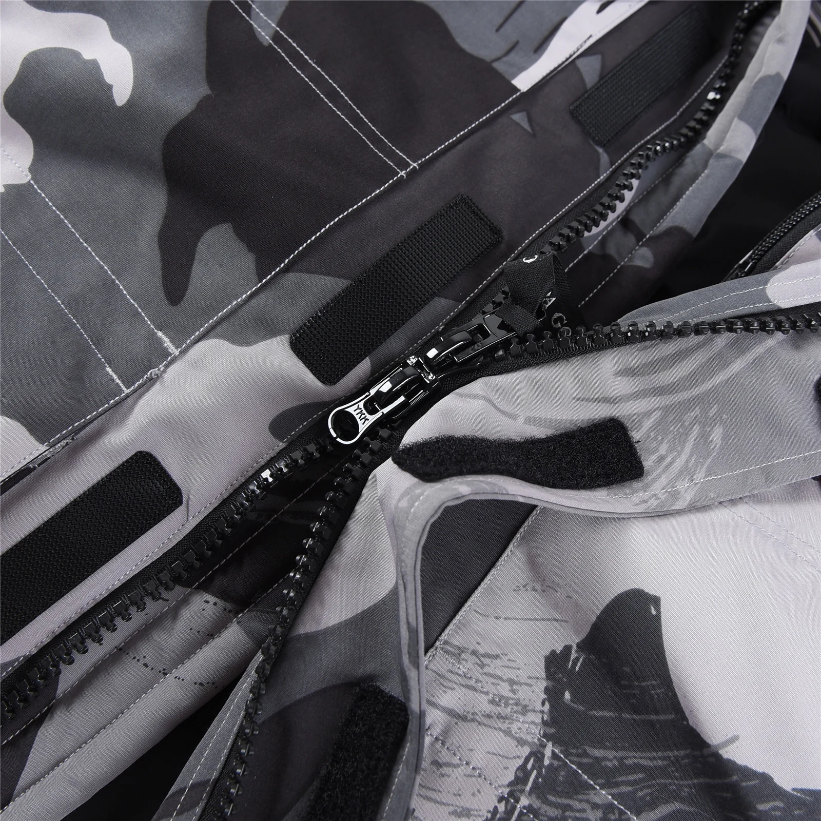 カナダグース エクスペディションパーカー 4660M ユニセックス ダウンジャケット ミドル丈コート（カモフラージュ）。