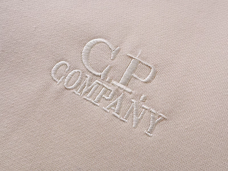 Diagonal Raised Fleece Goggle Sweatshirt カラー: Apricot