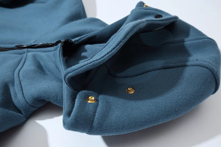 Diagonal Raised Fleece Goggle Sweatshirt カラー: Sapphire Blue