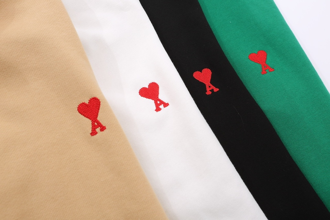 AMI PARIS  アミ パリス ハートロゴ フーディー パーカー