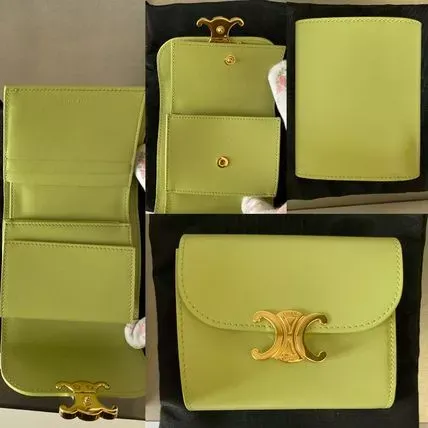 CELINE【入手困難】可愛い ★TRIOMPHE SMALL FLAP WALLET★ 全色