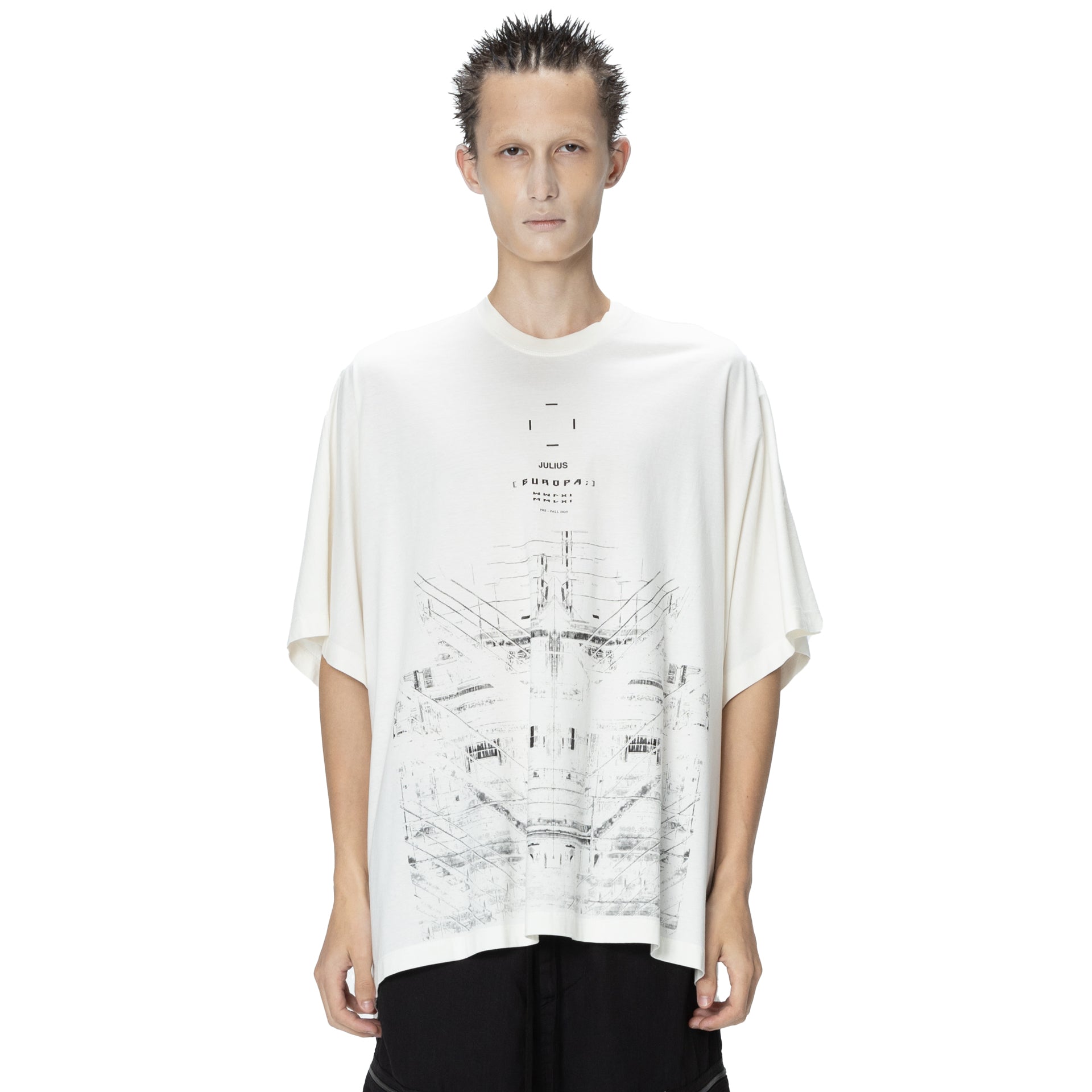 907CPM2 Off White / Europa Graphic Oversized T-Shirt