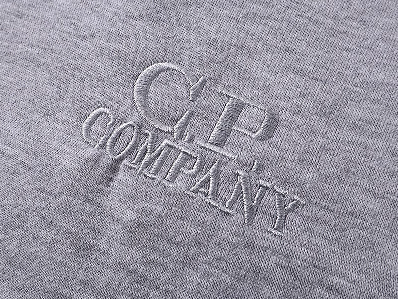 Diagonal Raised Fleece Goggle Sweatshirt カラー: Light gray