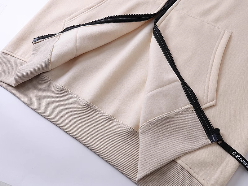 Diagonal Raised Fleece Goggle Sweatshirt カラー: Apricot