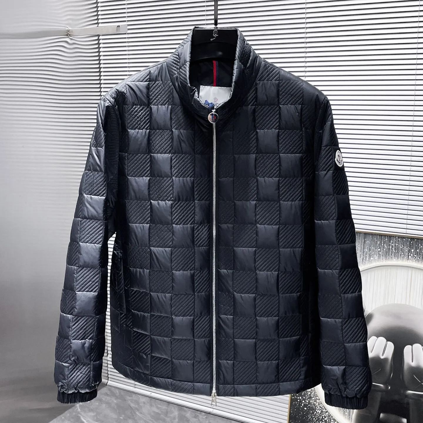 【MONCLER 公式旗艦店】モンクレール ジャケット 好評に付き再入荷！