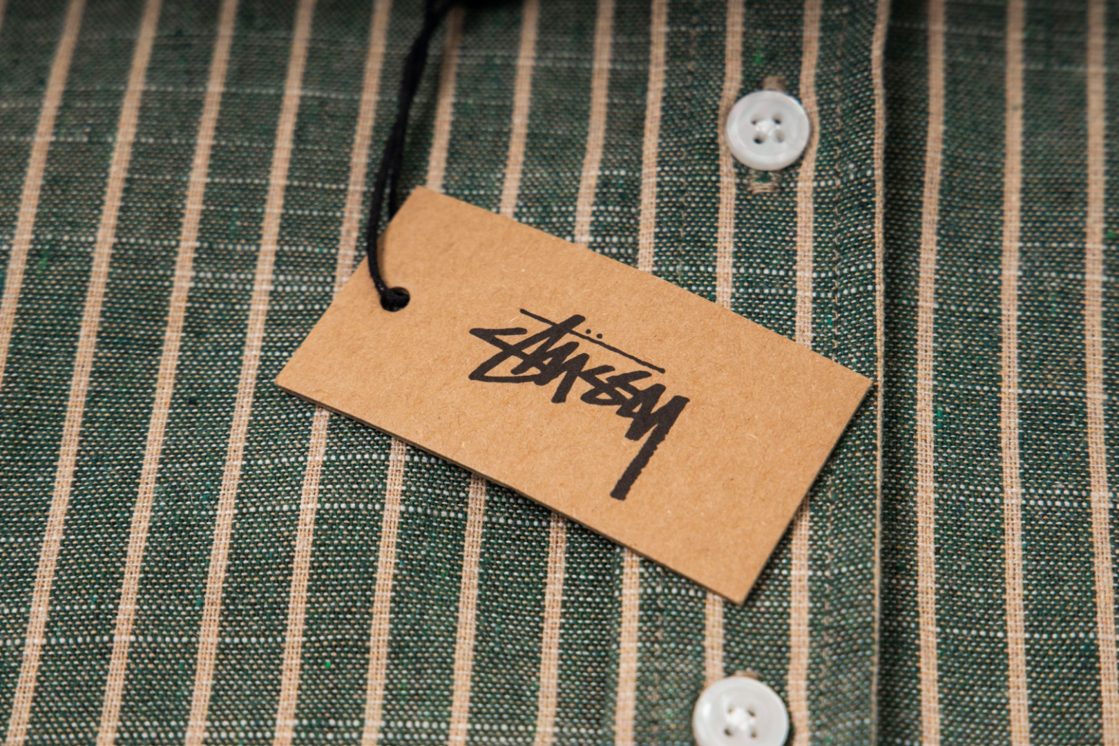 🔥款号6963# P75 （现货发售） stussy 斯图西经典黑八印花翻领竖条纹短袖衬衫 25夏季新款男女同款颜色：绿色码数：s m l xl