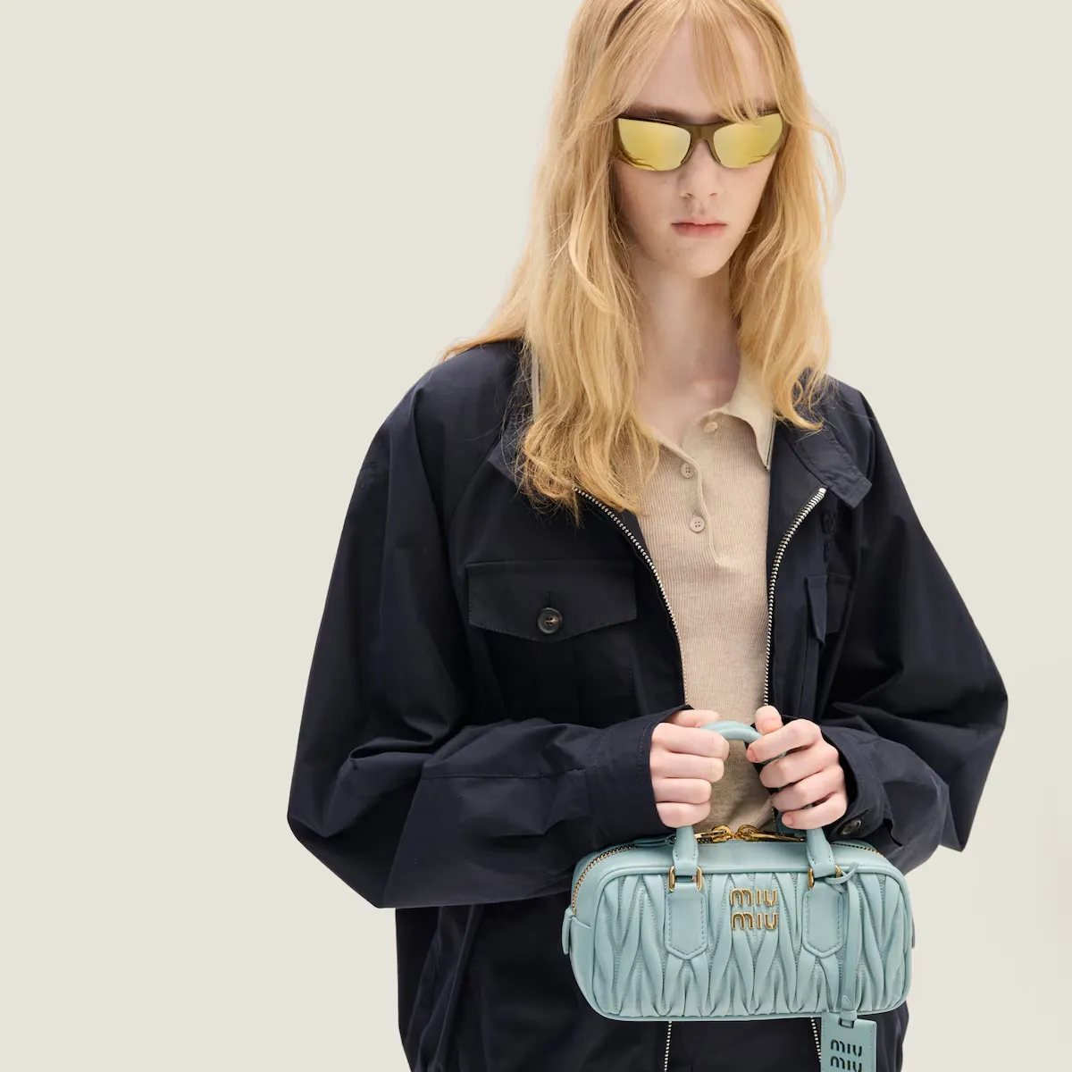 【MIU MIU】アルカディ マトラッセ レザー バッグ レギュラー