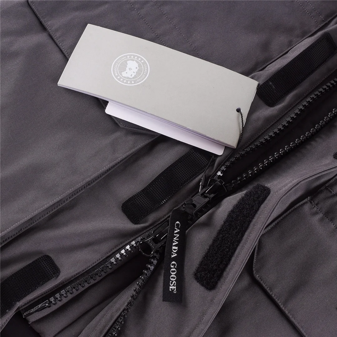 カナダグース エクスペディション パーカー 4660M ユニセックス ダウンジャケット ミドル丈コート (ダークグレー)。