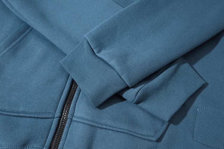 Diagonal Raised Fleece Goggle Sweatshirt カラー: Sapphire Blue