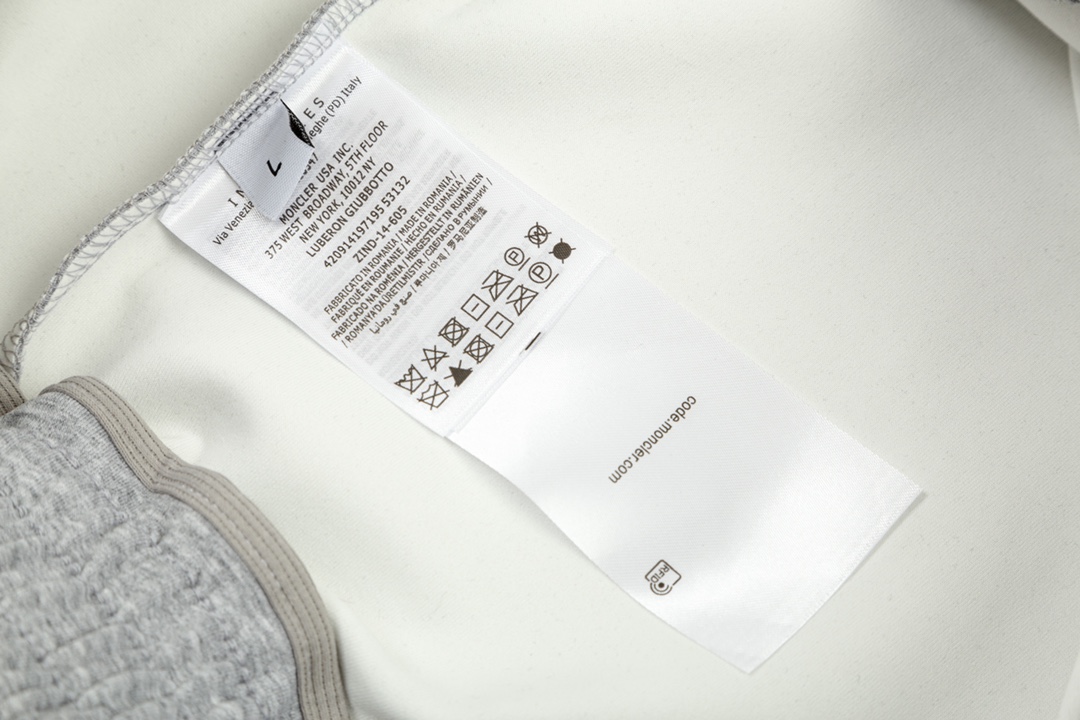 【MONCLER 公式旗艦店】モンクレール 好評に付き再入荷！