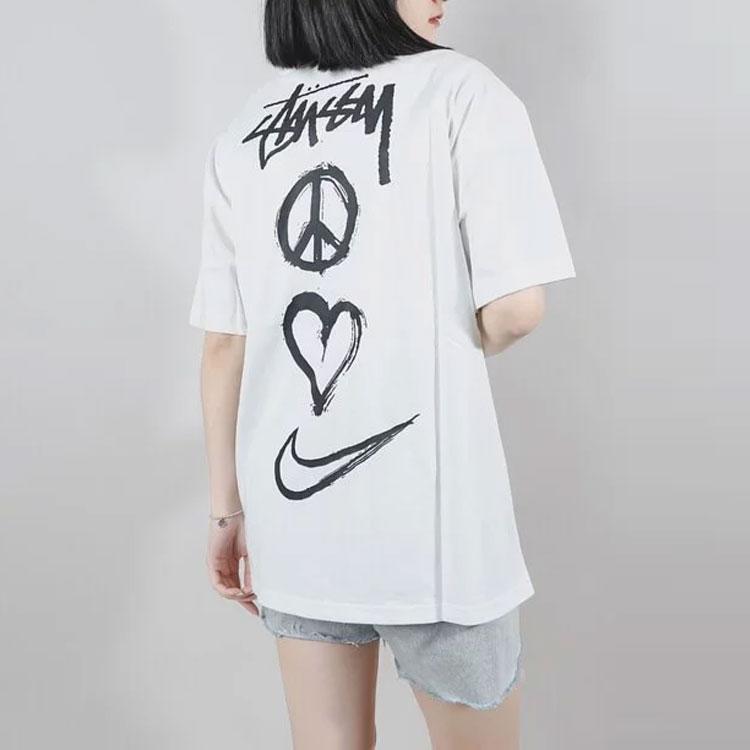 Купити Футболка Nike x Stussy Peace, Love, Swoosh (Розмір Азії) Білий вуличний одяг унісекс DM4943-121 за ціною від 18398 | Joom