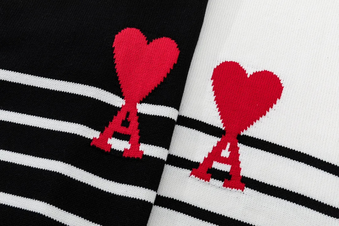 AMI PARIS（アミ パリス） プルオーバー セーター 男女兼用ロゴニット