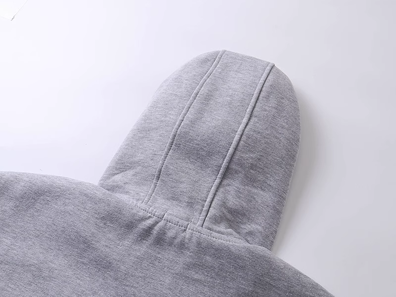 Diagonal Raised Fleece Goggle Sweatshirt カラー: Light gray