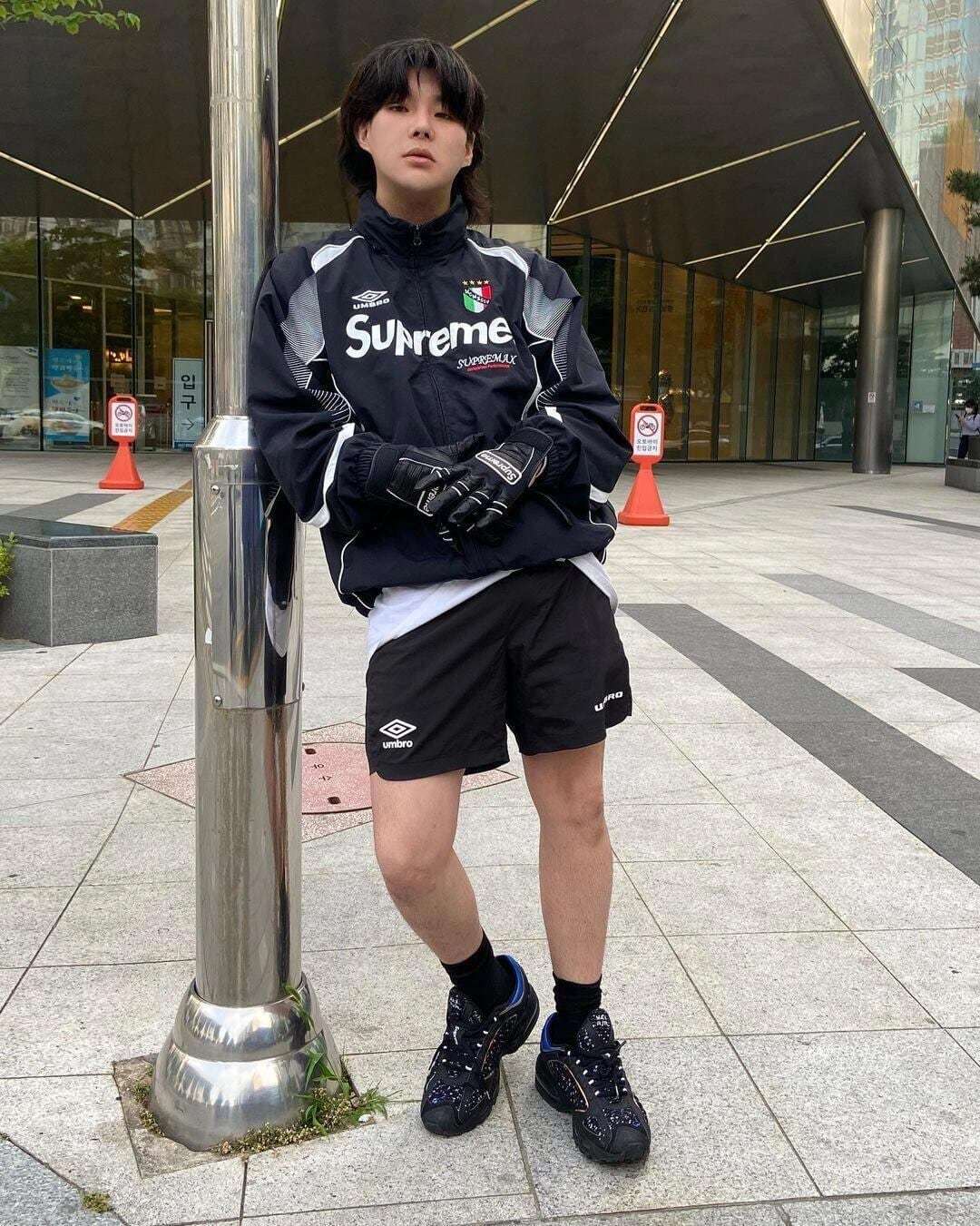 Supreme SS22 Week 11 x umbro Track Jacket