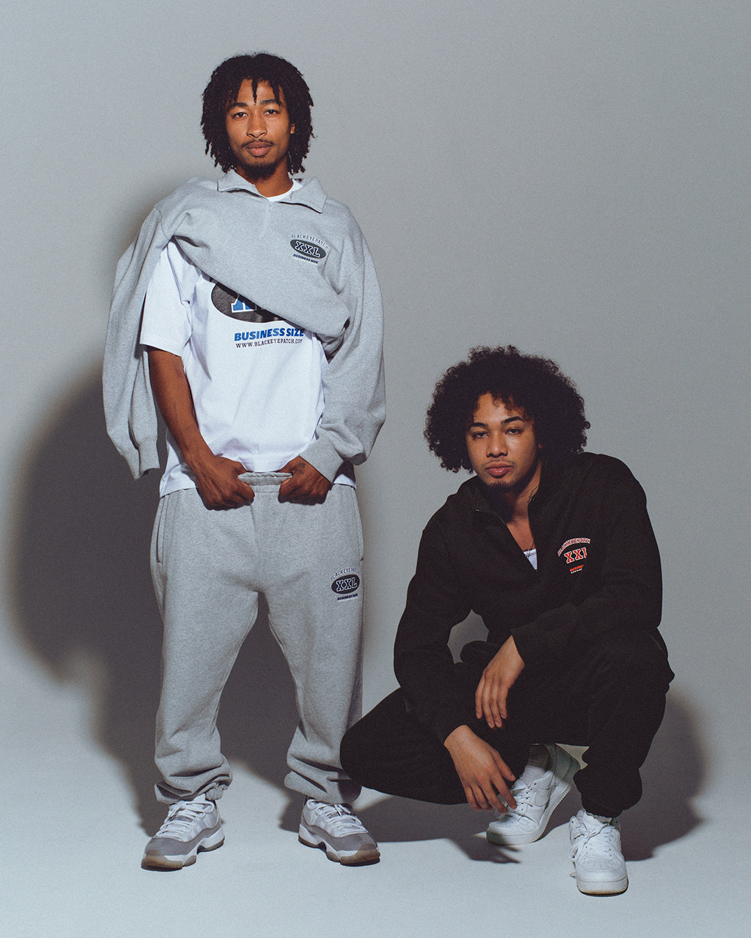 BUSINESS SIZE TEE WHITE