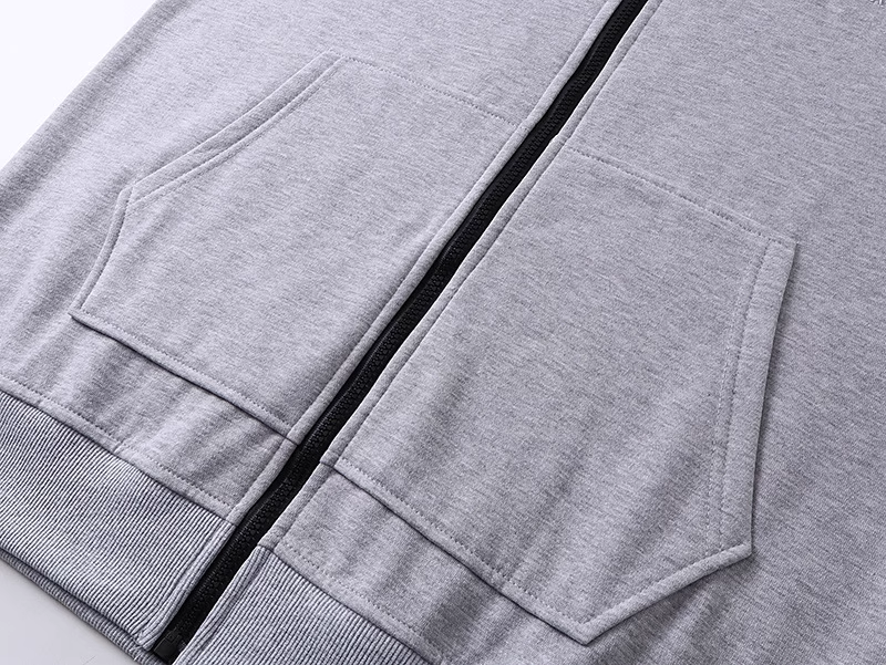 Diagonal Raised Fleece Goggle Sweatshirt カラー: Light gray