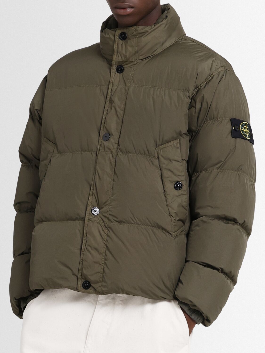 Stone Islandミリタリーグリーン ナイロンダウン ボンバージャケット☆国内配送☆50%オフ☆