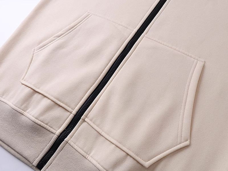 Diagonal Raised Fleece Goggle Sweatshirt カラー: Apricot