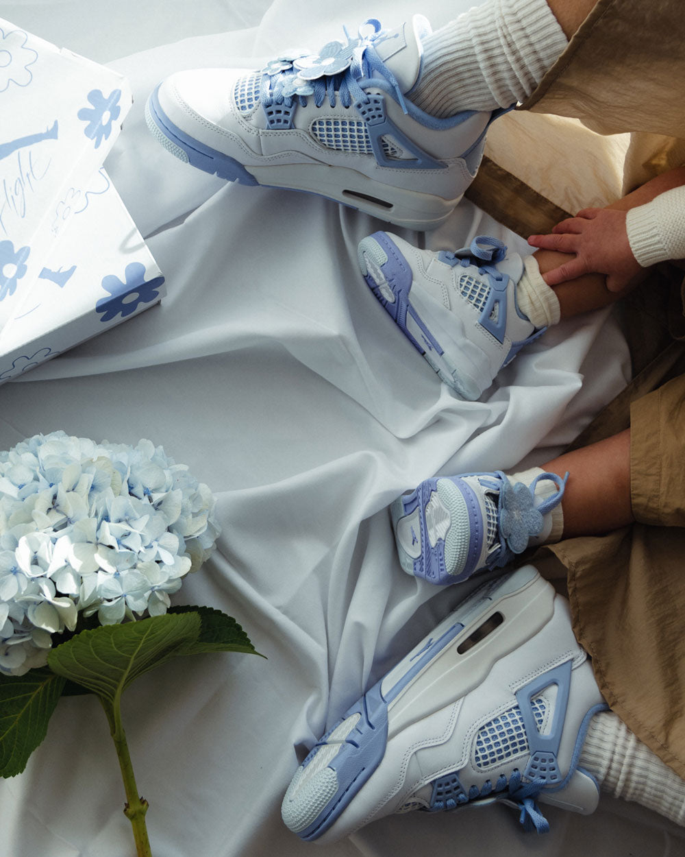 Air Jordan 4 Retro "Forget Me Not" Aluminium/Blue Tint HV0823-100 &ndash; FINESSE