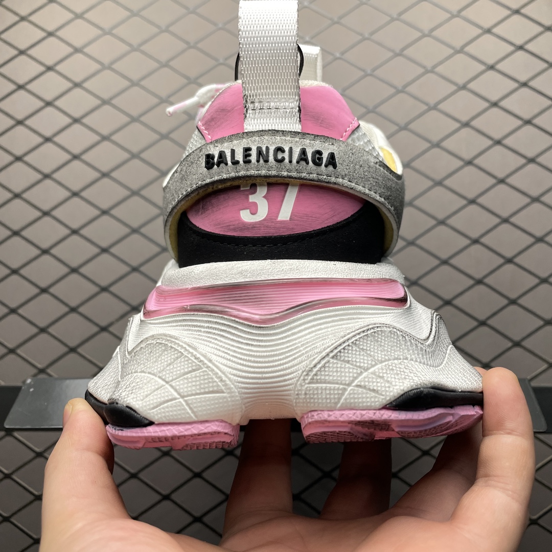 Balenciaga WMNS Cargo Sneaker Grey/White/Pink(785756W2MV11950)