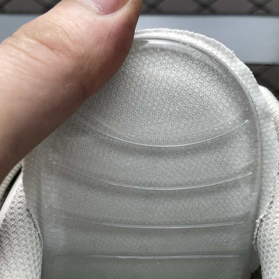 Balenciaga Track 2 Open Sneaker White(568614W2GN19000)