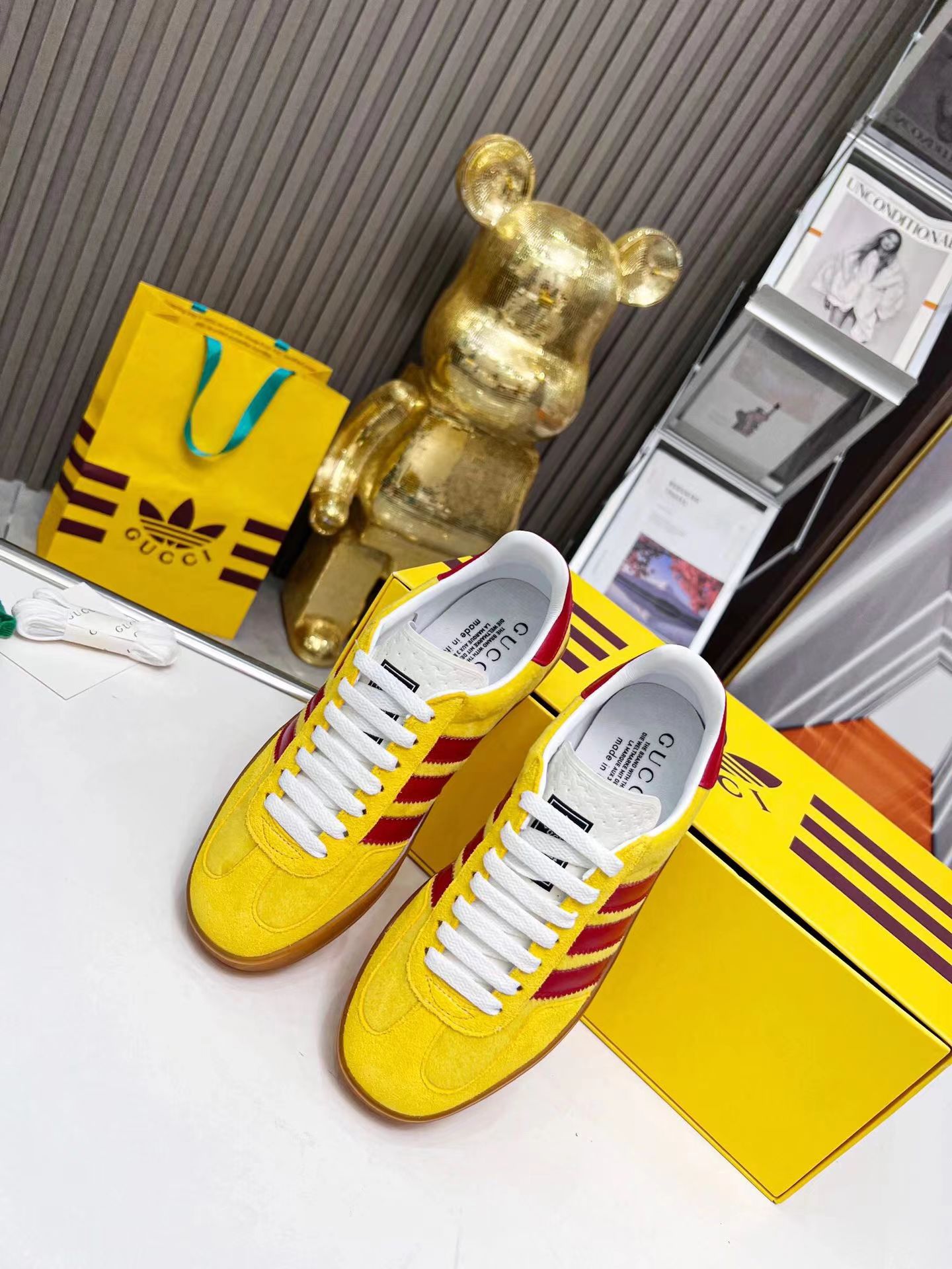 【GUCCI】× ADIDASコラボ Gazelle スニーカー(黄色)商品番号: sku1718966569537