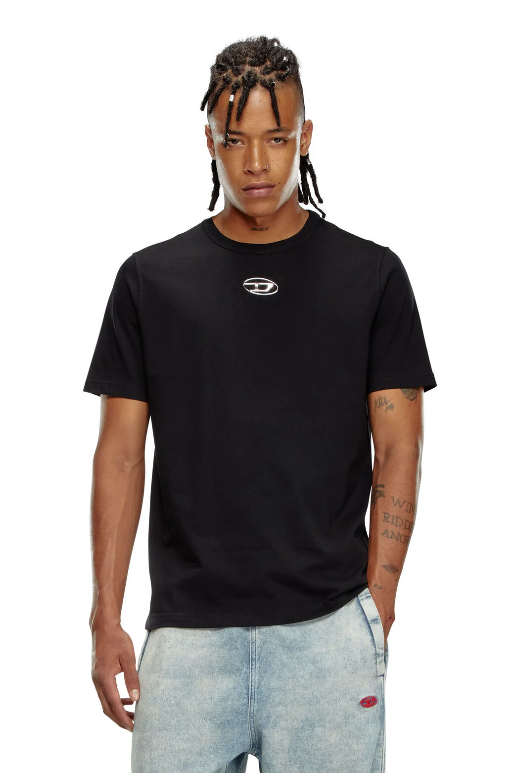 T-shirt with metallic Oval D