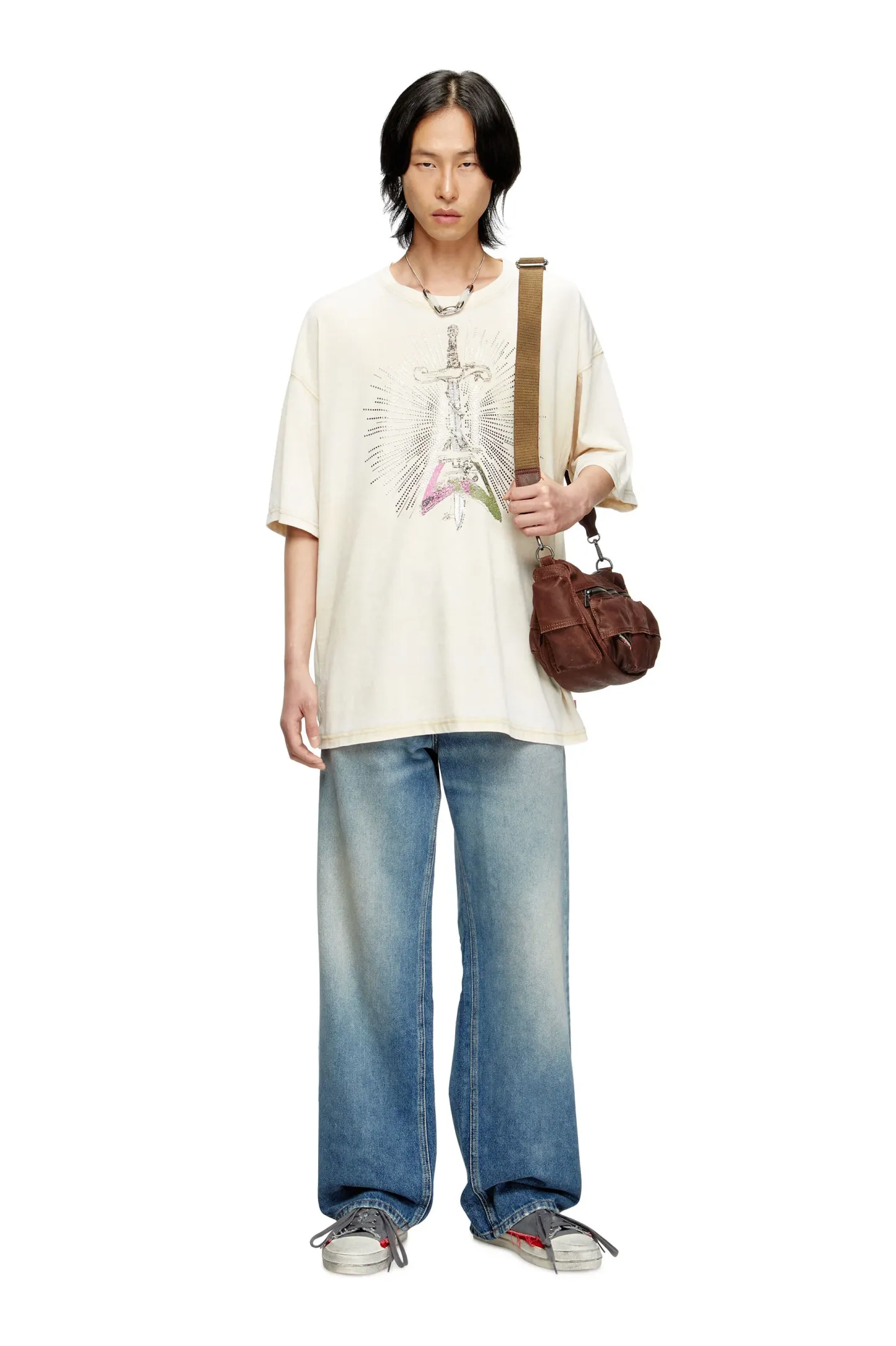 T-shirt with sword print