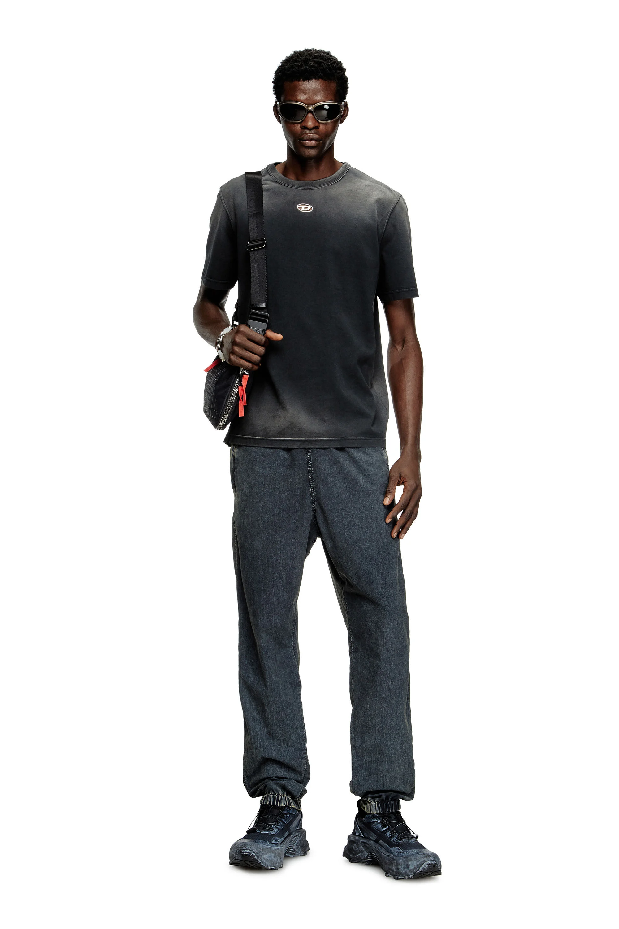 Faded T-shirt with cut-out Oval D