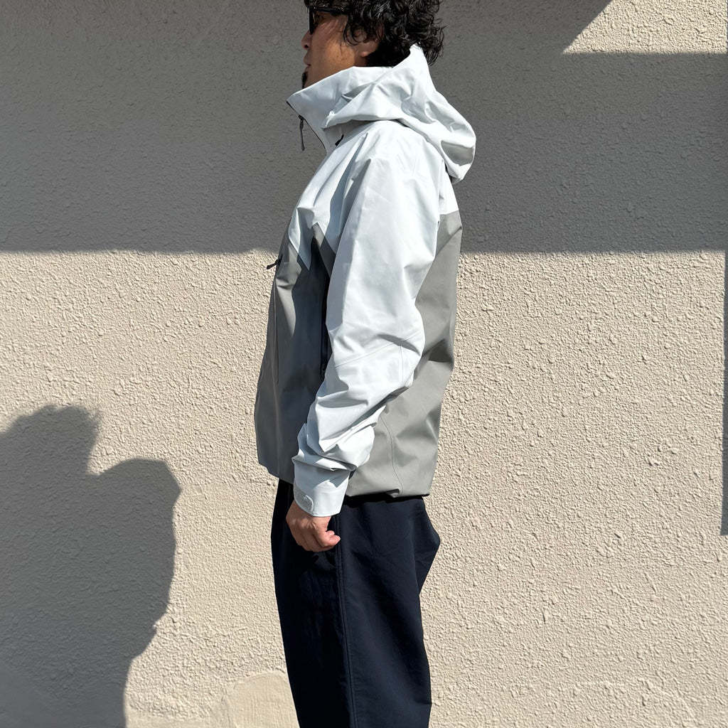 [予約受付中]ARC'TERYX : Beta AR Jacket (Solitude/Void)