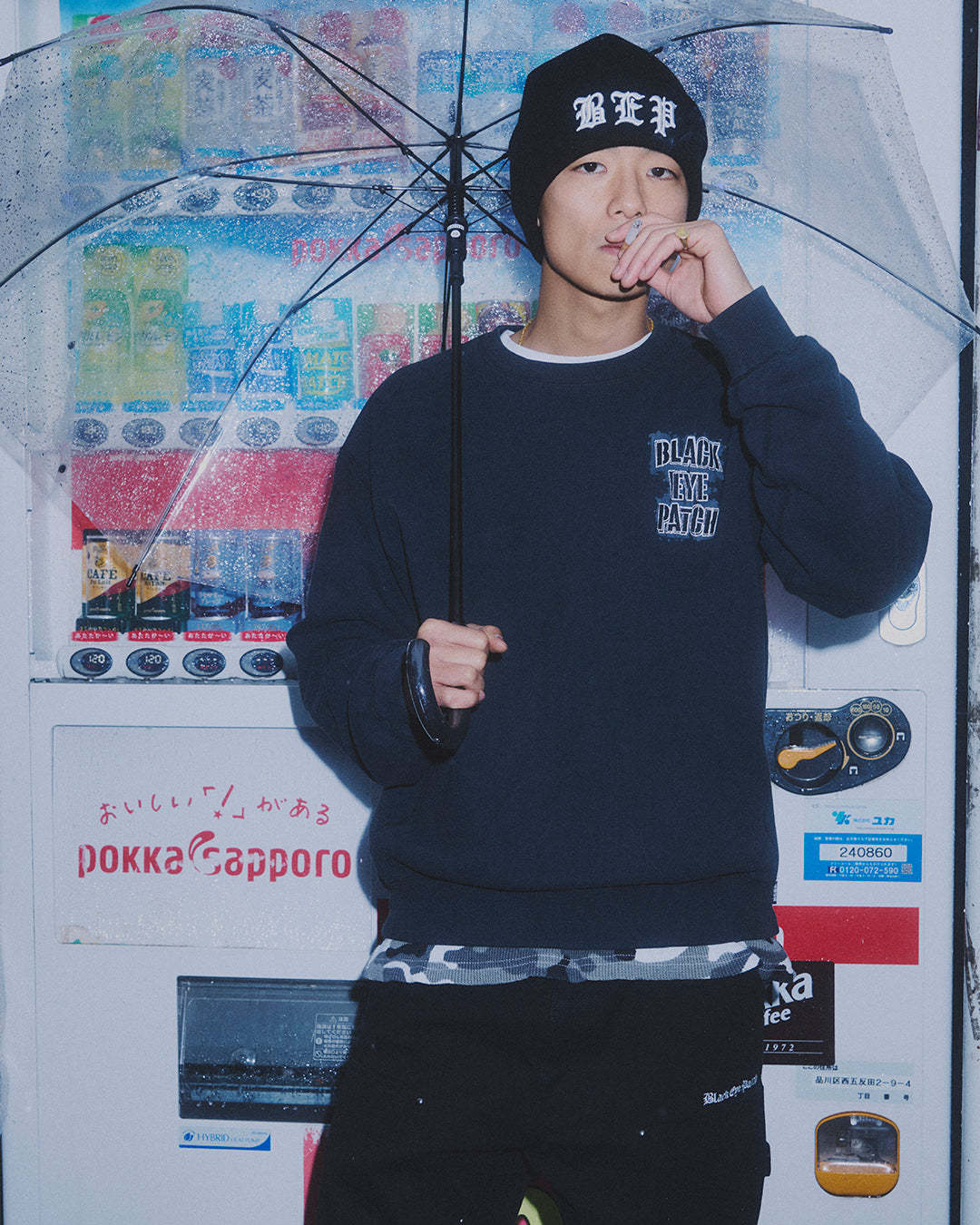 GRUNGY STENCIL LOGO CREW SWEAT BLACK