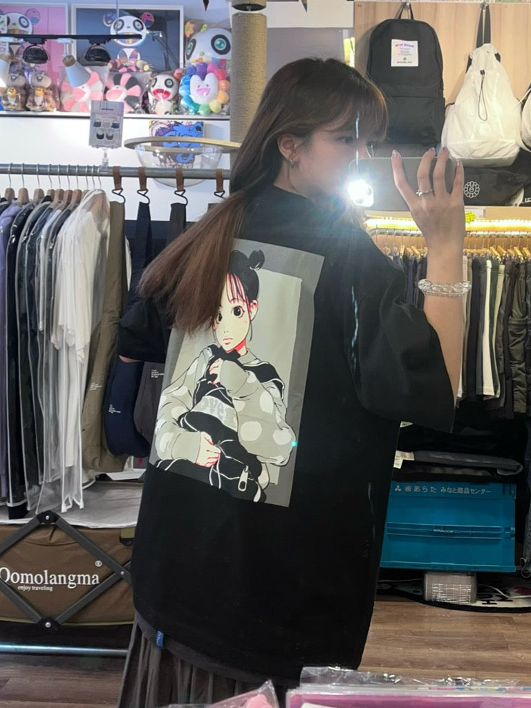 Over print Bag Girl Tee (Black)