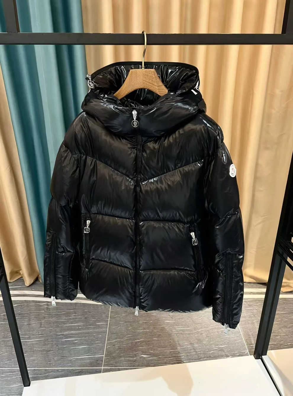 Moncler Huppe down jacket