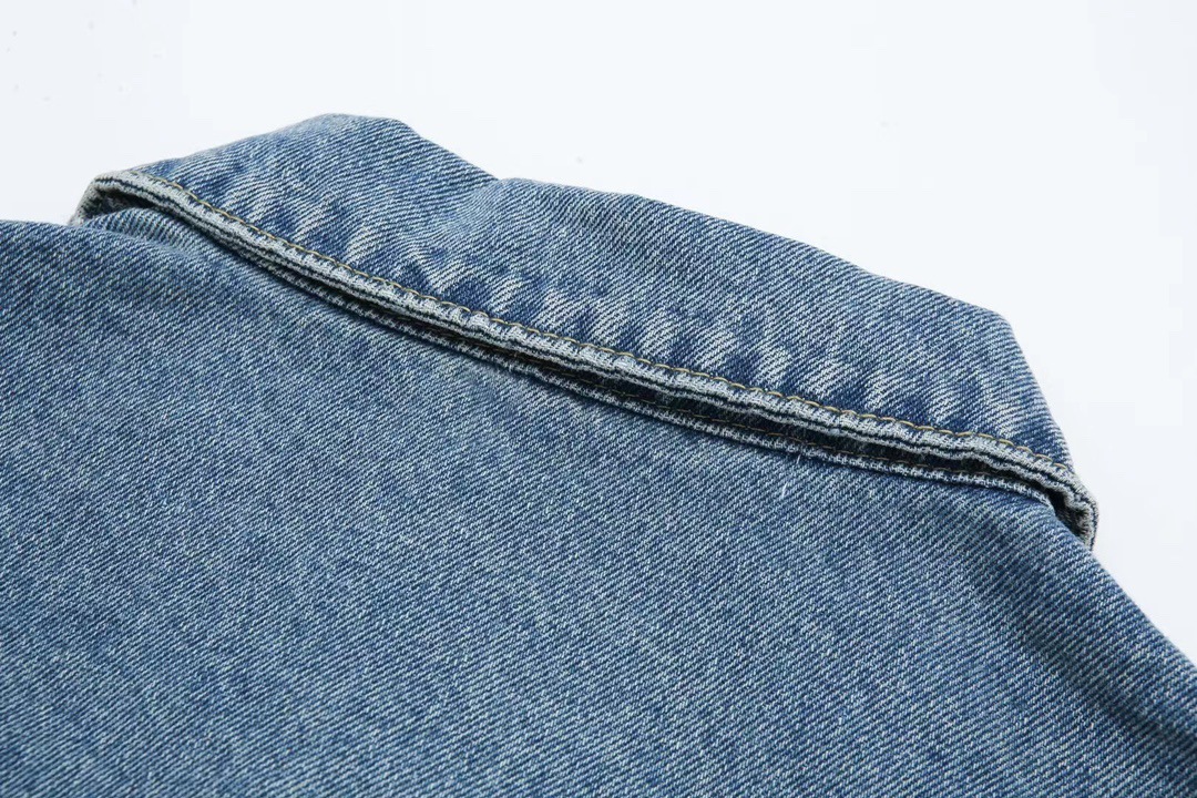 ストーンアイランド公式旗艦店：ヘビーデューティーデニムワークジャケット（ユニセックス）