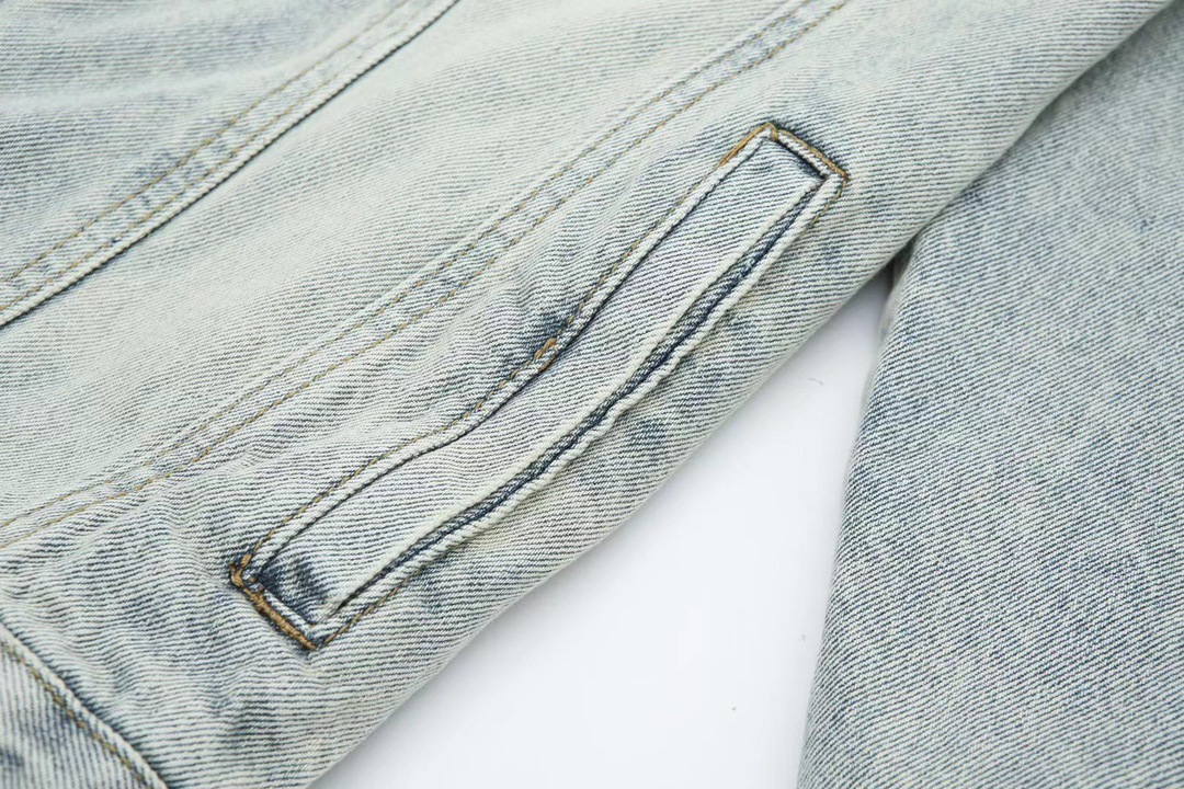 ストーンアイランド公式旗艦店：ヘビーデューティーデニムワークジャケット（ユニセックス）