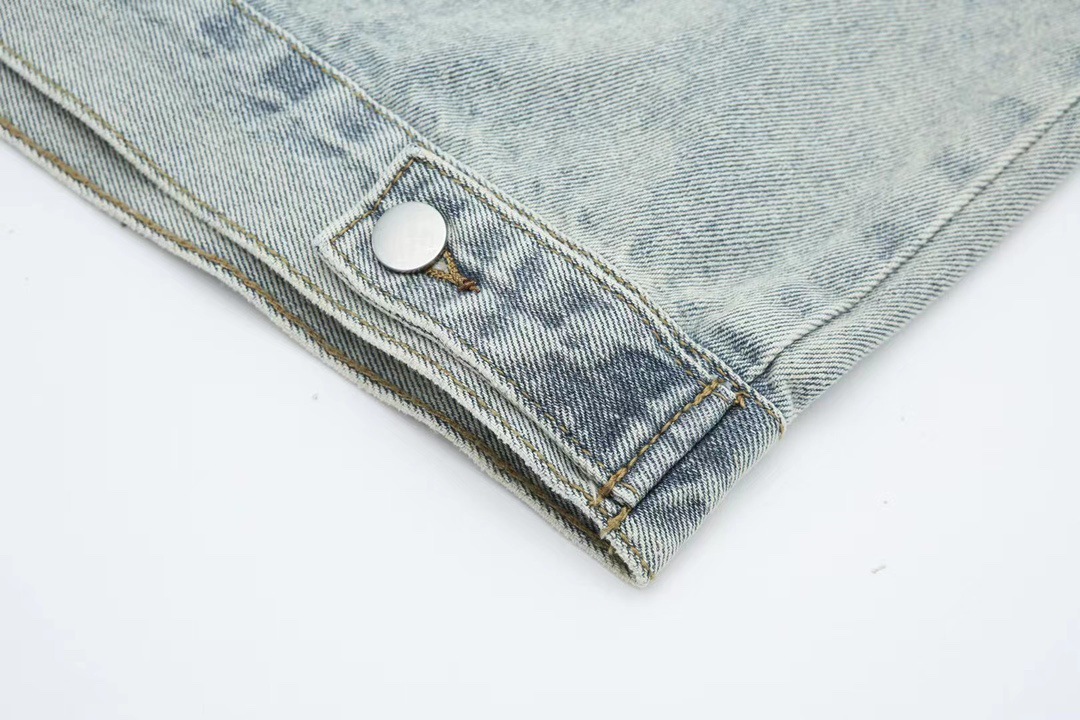 ストーンアイランド公式旗艦店：ヘビーデューティーデニムワークジャケット（ユニセックス）