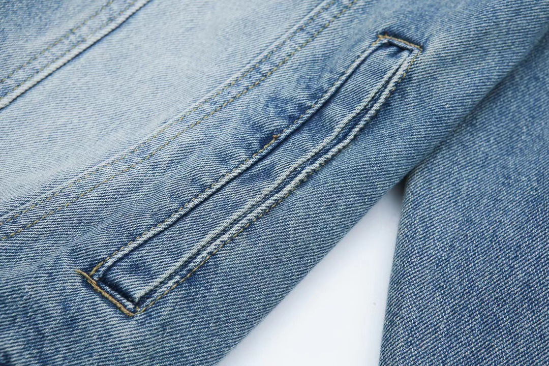 ストーンアイランド公式旗艦店：ヘビーデューティーデニムワークジャケット（ユニセックス）